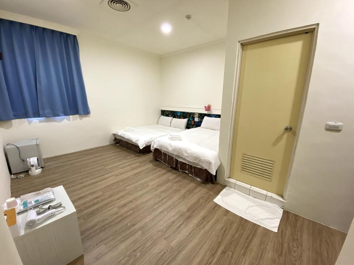 Super White Hotel T'ai-tung Zewnętrze zdjęcie